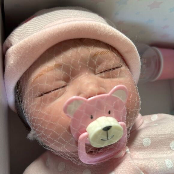 Reborn Style Sleeping Girl Baby Doll - NEW in Box - Picture 9 of 11